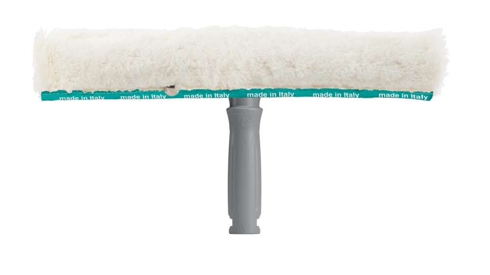 Window cleaning equipment (131)