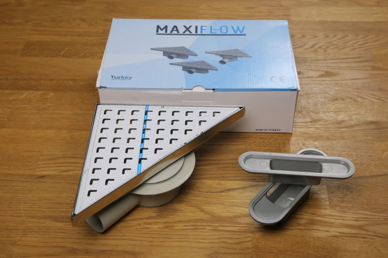 Corner horizontal shower drain, “WAVE” stainless steel grille with water seal