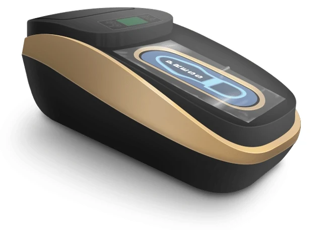 Device for putting on shoe covers XT46G