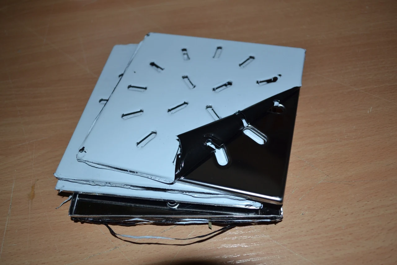 Horizontal drain drain D50, 100*100mm stainless steel grate. steel, water seal Horizontal drain drain D50, 100*100mm stainless steel grate. steel, water seal