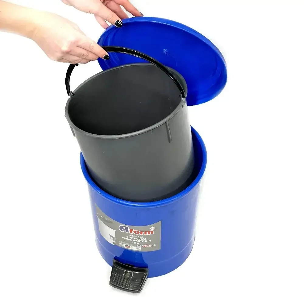 Household garbage bin with pedal 12 liters plastic Household garbage bin with pedal 12 liters plastic