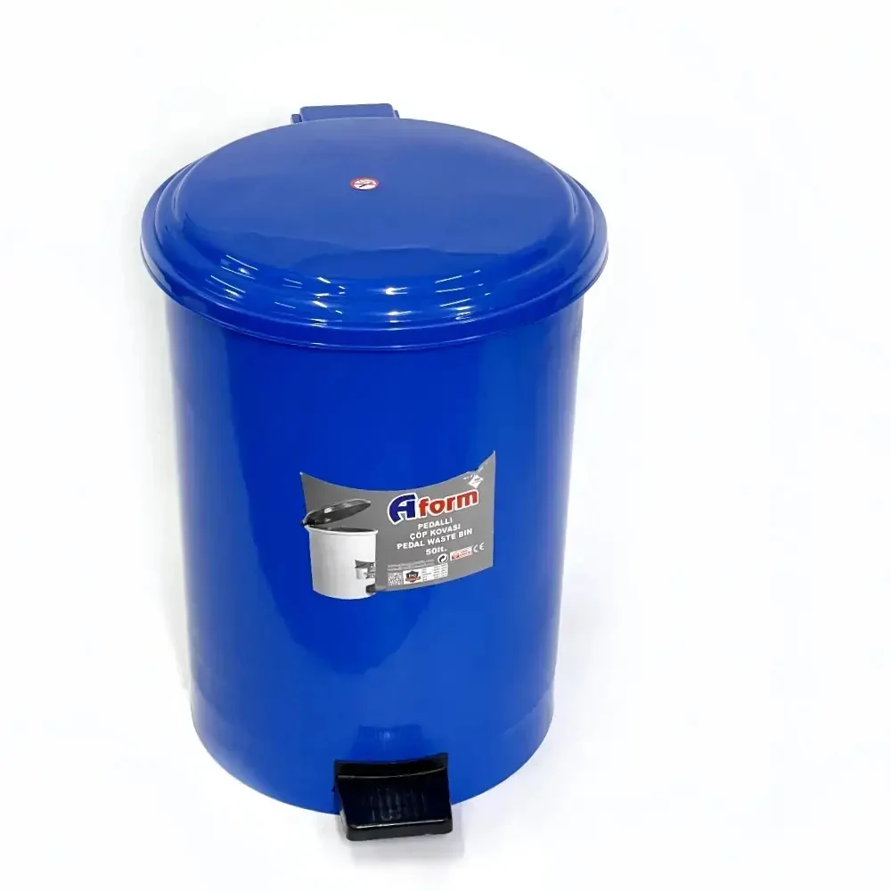 Household garbage bin with pedal 30 liters plastic