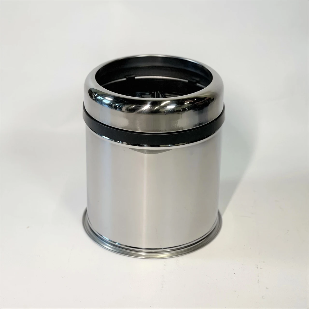 Open waste bin with clamping ring 5 l Open waste bin with clamping ring 5 l