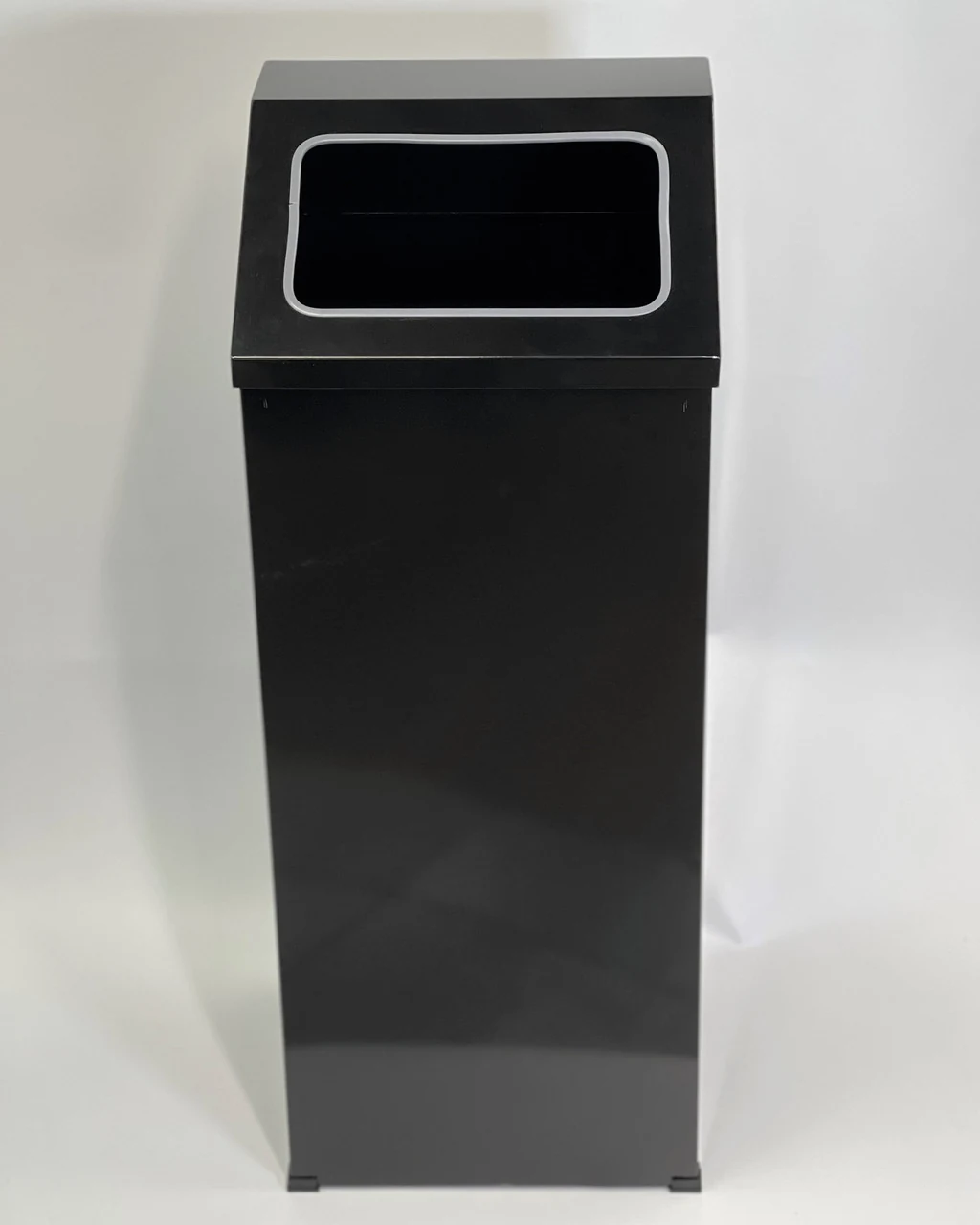 Rectangular trash bin 80L with open lid (black) / Full stainless steel bin
