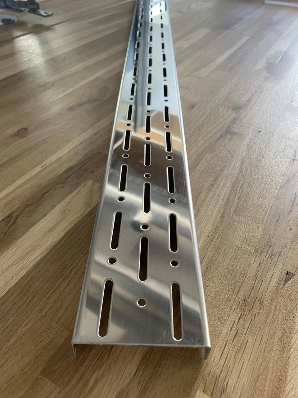 Shower drain without flange, rain grate 80 cm, shower drainage tray with plastic body Shower drain without flange, rain grate 80 cm, shower drainage tray with plastic body