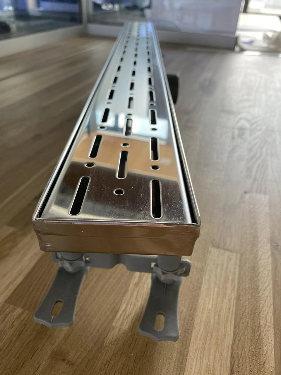 Shower drain without flange, rain grate 80 cm, shower drainage tray with plastic body Shower drain without flange, rain grate 80 cm, shower drainage tray with plastic body