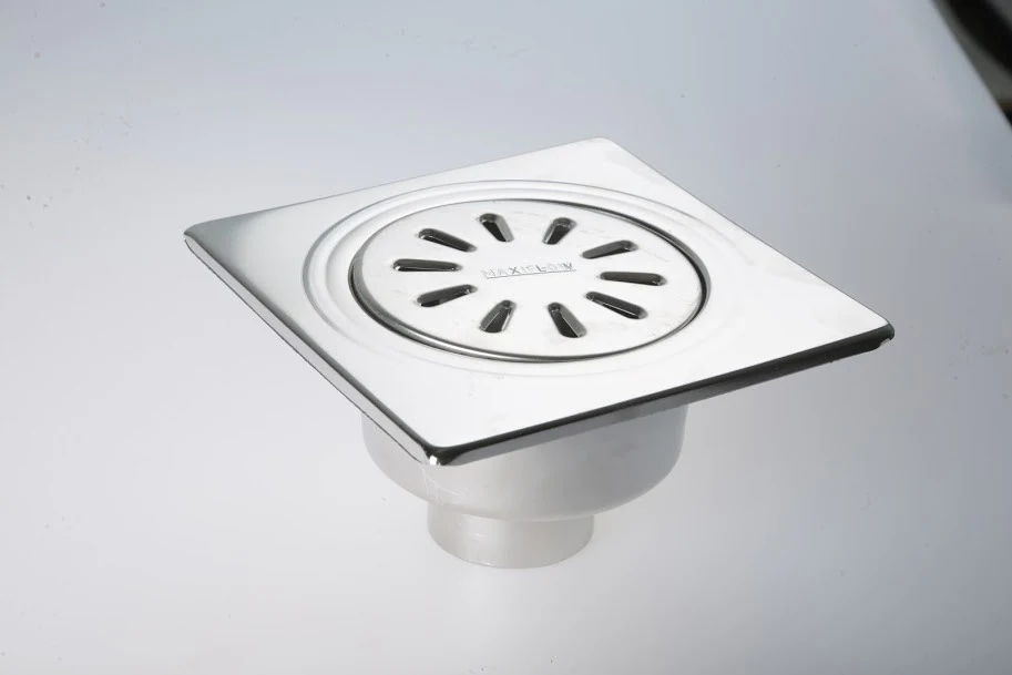 Stainless steel drain 15*15cm, vertical, D50