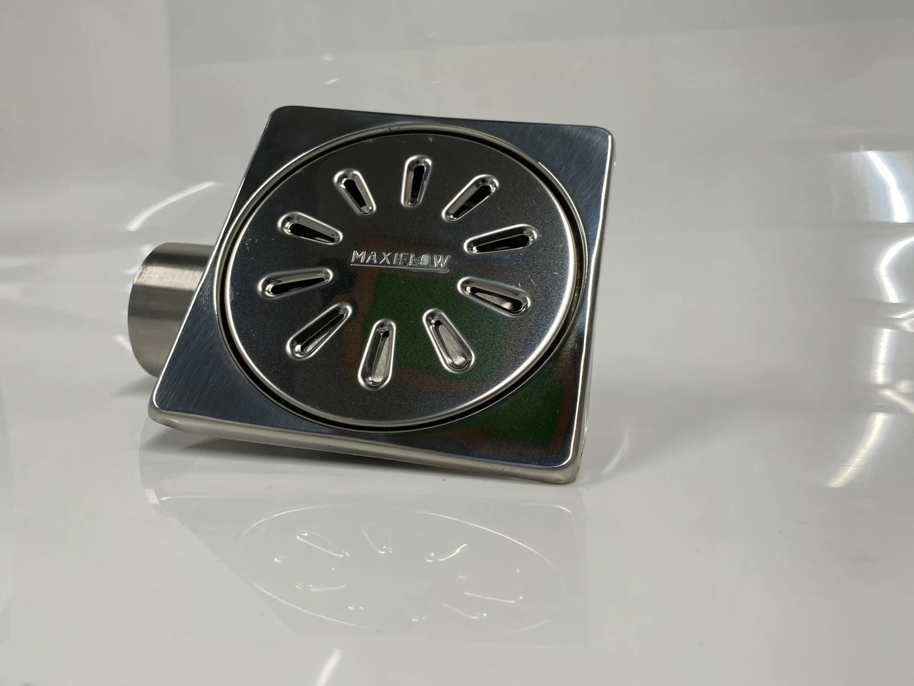 Stainless steel drain SLIM 10*10cm, horizontal, D50