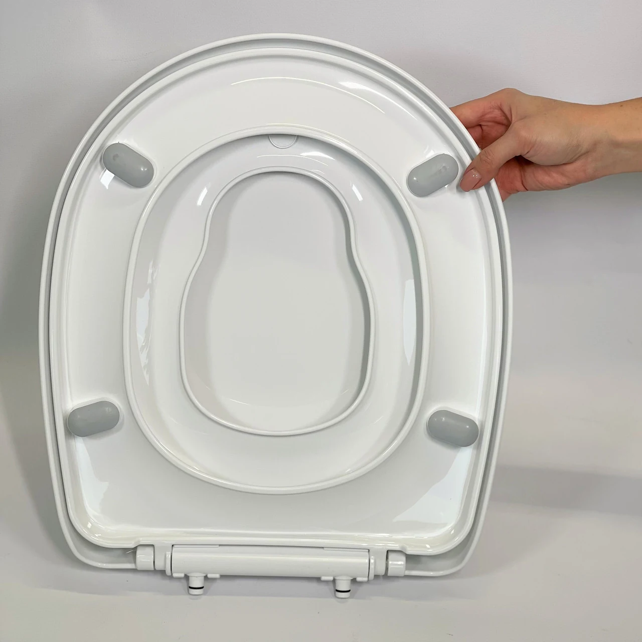 Toilet lid with child seat on magnet Family 0348, Toilet seat with micro-lift function Toilet lid with child seat on magnet Family 0348, Toilet seat with micro-lift function
