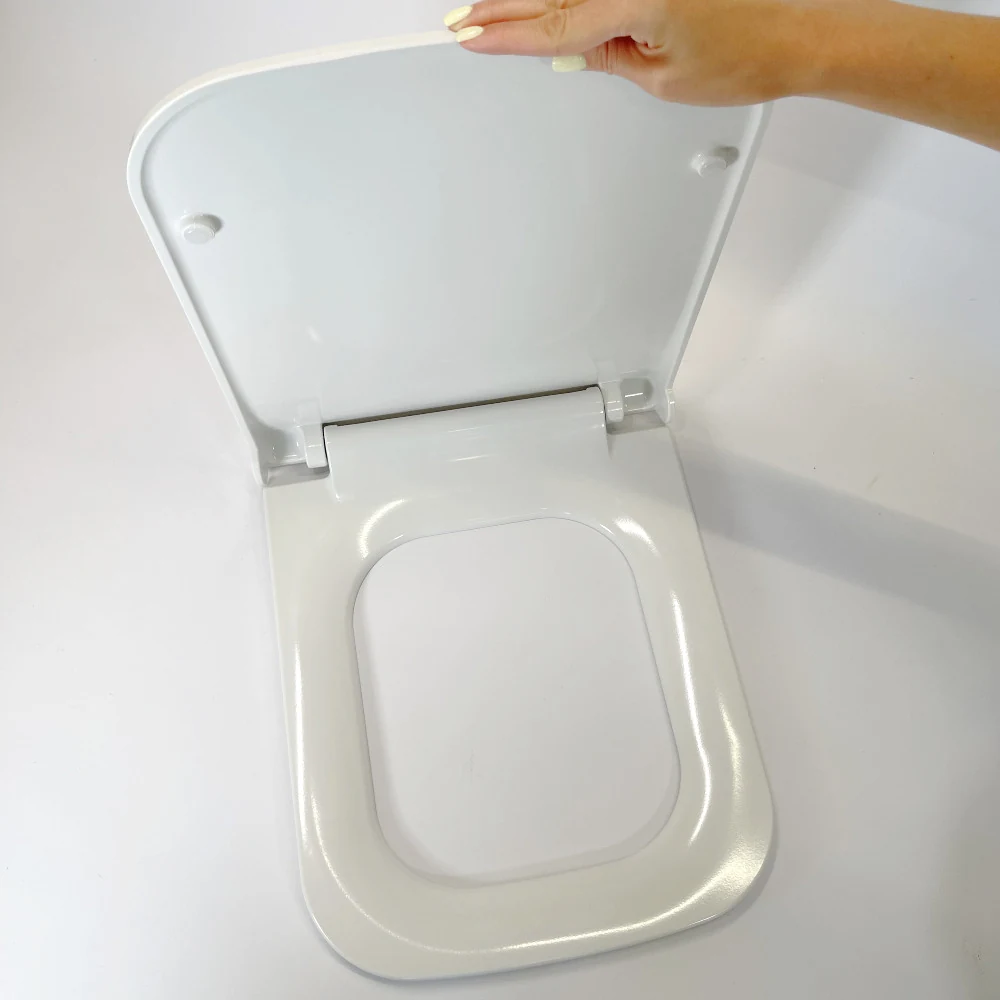 Toilet seat with microlift Forte 0412, Rectangular antibacterial toilet seat with lid
