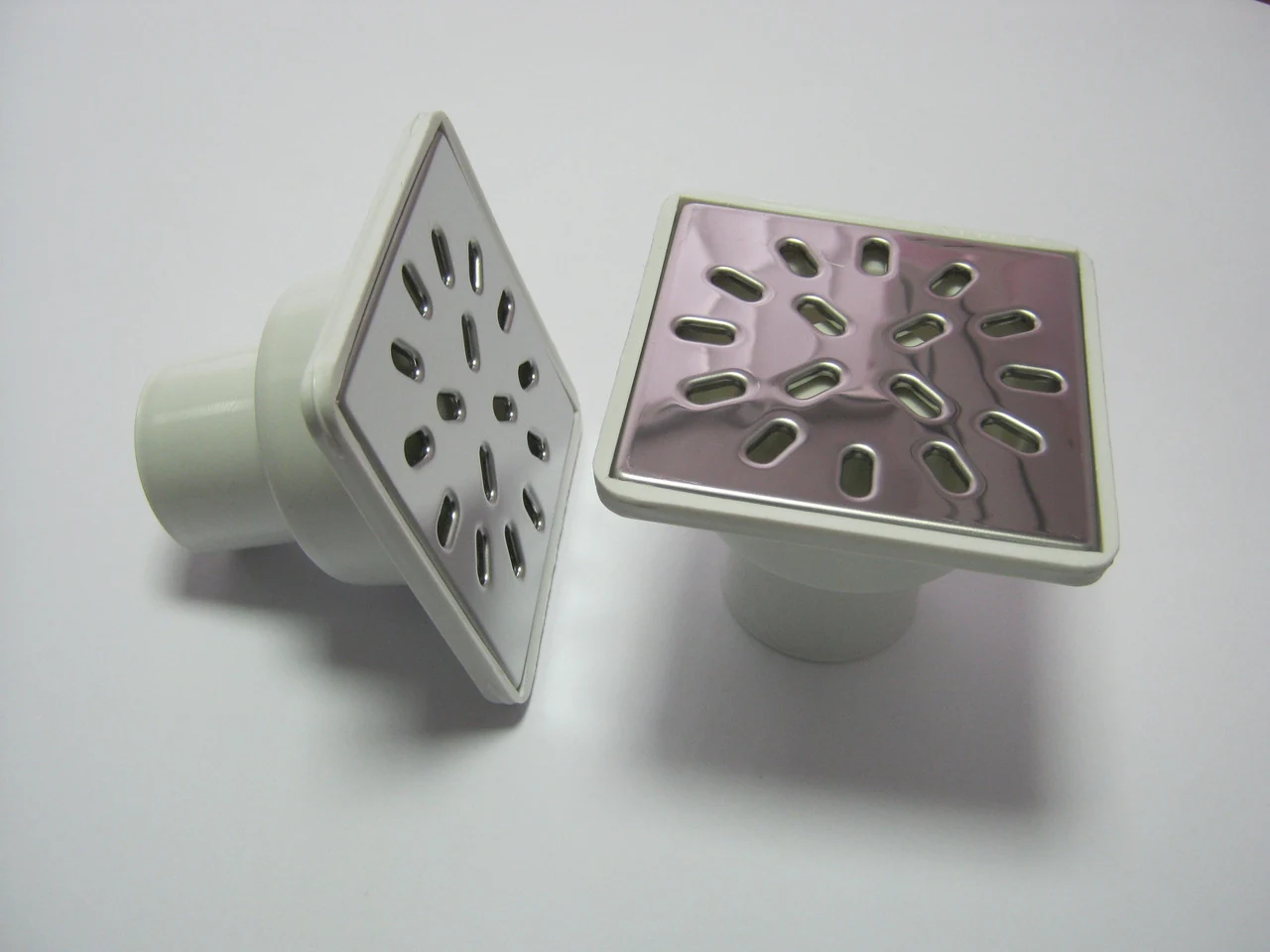Vertical drain D50, with a 100*100mm stainless steel grid. steel with water seal